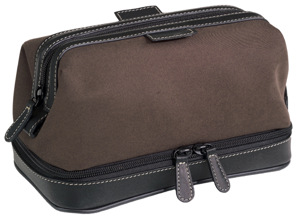 830-02 TOILETRY BROWN.jpg (171376 bytes)