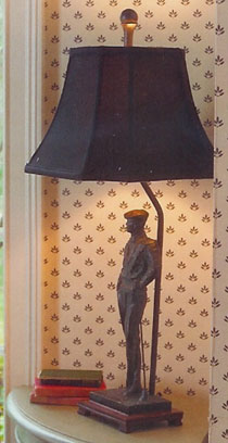 golfer lamp.jpg (32278 bytes)
