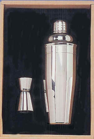 martini 2.jpg (34447 bytes)