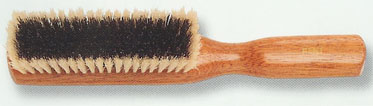 clothes brush 4.jpg (16789 bytes)