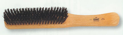 clothes brush 5.jpg (18706 bytes)