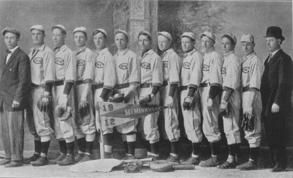 jdBaseballteam1912.jpg (172307 bytes)