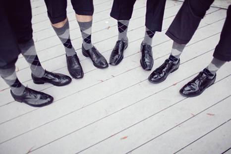Description: https://www.mywedding.com/blog/wp-content/gallery/khanitha-francis/fall-florida-wedding-groomsmen-argyle-socks.jpg