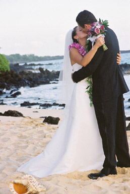 weddings-of-maui-hawaii.jpg (29260 bytes)